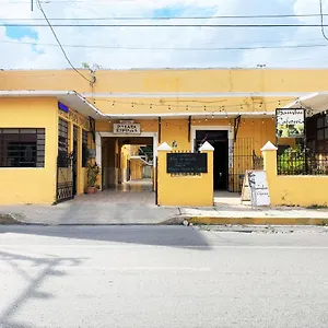 Hotel Oyo Espinosa, Merida, Parque De Santa Ana, Merida